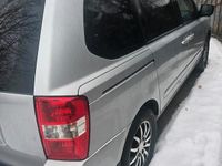 Gebraucht Kia Carnival 195 PS (143 kW) 2011 Grau Van / Kleinbus