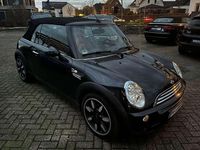 Gebraucht Mini Cooper Cabriolet 116 PS (85 kW) 2007 Astro black metallic Cabrio