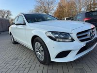 Gebraucht Mercedes C200 160 PS (117 kW) 2019 Weiß Kombi