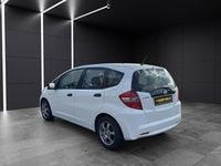 Gebraucht Honda Jazz S 90 PS (66 kW) 2011 Taffeta white Kleinwagen