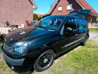 Gebraucht Renault Clio II Dynamique 65 PS (47 kW) 2002 Schwarz Limousine