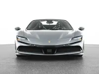 Gebraucht Ferrari SF90 780 PS (573 kW) 2024 Grau Cabrio
