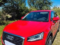 Gebraucht Audi Q2 Design 150 PS (110 kW) 2018 Rot SUV