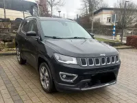 Gebraucht Jeep Compass Limited 140 PS (102 kW) 2018 Schwarz SUV