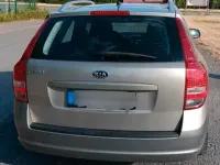 Gebraucht Kia Ceed Sportswagon 90 PS (66 kW) 2011 Silber Kombi