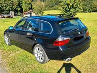 Gebraucht BMW 325 218 PS (160 kW) 2008 Schwarz Kombi
