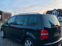 Gebraucht VW Touran Highline 140 PS (102 kW) 2005 Schwarz Van / Kleinbus
