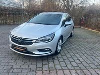 Gebraucht Opel Astra Dynamic 150 PS (110 kW) 2017 Silber Limousine