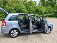 gebraucht Opel Zafira 17