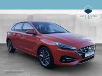 Gebraucht Hyundai i30 Trend 120 PS (88 kW) 2024 Rot Limousine