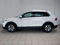 Gebraucht VW Tiguan Move 150 PS (110 kW) 2024 Oryxweiß perlmutteffekt (metallic) SUV