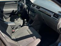 Second-hand Skoda Rapid 63 CP (46 kW) 2014 Negru Hatchback