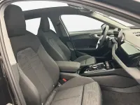 Gebraucht Audi A5 Sport 204 PS (150 kW) 2025 Mythosschwarz metallic Kombi