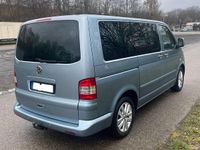 Usado VW Multivan 131 CV (96 kW) 2007 Azul Monovolumen