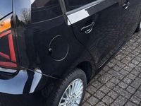 Gebraucht VW e-up! 61 kW (83 PS) 2023 Schwarz Kleinwagen