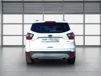 Gebraucht Ford Kuga Cool & Connect 150 PS (110 kW) 2017 Frostweiß SUV