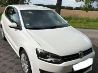 Gebraucht VW Polo 90 PS (66 kW) 2014 Weiß Kleinwagen