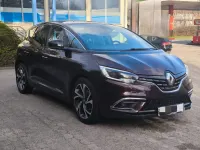 Gebraucht Renault Scénic IV Black Edition 140 PS (102 kW) 2022 Rot Van / Kleinbus