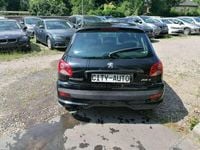 Gebraucht Peugeot 206+ Basis 68 PS (50 kW) 2010 Schwarz Kleinwagen