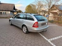 Gebraucht Mercedes C240 170 PS (125 kW) 2003 Silber Kombi