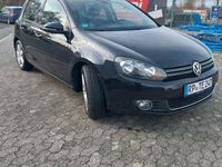 Gebraucht VW Golf VII Style 105 PS (77 kW) 2012 Schwarz Limousine