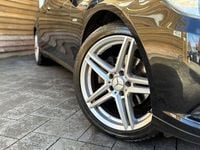 Gebraucht Mercedes E220 170 PS (125 kW) 2010 Schwarz Limousine