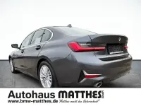 Gebraucht BMW 330 Luxury Line 258 PS (189 kW) 2019 Grau Limousine