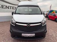 Second-hand Opel Vivaro 145 CP (106 kW) 2017 Alb Monovolum