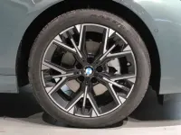 Neu BMW 220 M Sport 170 PS (125 kW) 2025 Cape york grün metallic Coupé