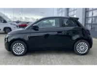 Usata Fiat 500e Action 69 kW (95 CV) 2023 Nero Utilitaria