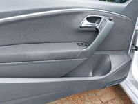 Gebraucht VW Polo Comfortline 90 PS (66 kW) 2015 Silber Kleinwagen