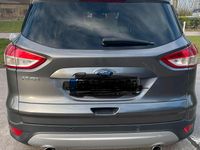 Gebraucht Ford Kuga 140 PS (102 kW) 2014 Grau SUV
