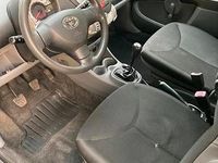 Gebraucht Toyota Aygo 68 PS (50 kW) 2009 Grau Kleinwagen