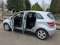 Gebraucht Mercedes B170 116 PS (85 kW) 2008 Silber Van / Kleinbus