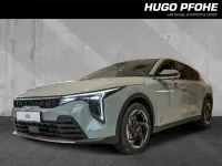 Neu Kia K4 Spirit 150 PS (110 kW) 2025 Morgenbrise grau Limousine