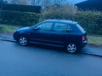 Gebraucht Skoda Fabia 2003 Blau Limousine