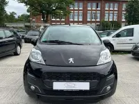 Gebraucht Peugeot 107 Envy 68 PS (50 kW) 2012 Metallicschwarze/m Kleinwagen