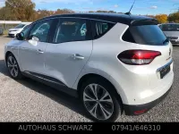 Gebraucht Renault Scénic Intens 132 PS (97 kW) 2016 Weiß Van / Kleinbus