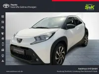 Gebraucht Toyota Aygo X X-Black 72 PS (52 kW) 2024 Weiß SUV