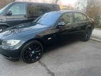 Gebraucht BMW 320 170 PS (125 kW) 2005 Schwarz Limousine