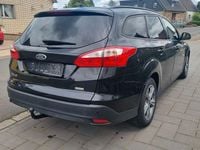 Usata Ford Focus SYNC Edition 101 CV (74 kW) 2014 Nero Station wagon