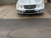 Gebraucht Mercedes E280 Avantgarde 190 PS (139 kW) 2008 Silber Limousine