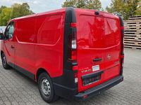 Gebraucht Opel Vivaro 125 PS (91 kW) 2018 Rot Van / Kleinbus