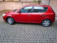 Second-hand Kia Ceed 105 CP (77 kW) 2009 Roșu Hatchback