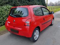 Gebraucht Renault Twingo 74 PS (54 kW) 2010 Rot Kleinwagen