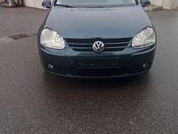 Second-hand VW Golf V 105 CP (77 kW) 2007 Albastru Berlinǎ