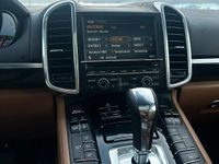 Gebraucht Porsche Cayenne 245 PS (180 kW) 2012 Schwarz SUV