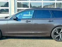 Gebraucht Volvo V90 Plus 197 PS (144 kW) 2022 Platinum grey / metallic Kombi