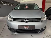 Gebraucht VW Touran Match 105 PS (77 kW) 2012 Silber Van / Kleinbus