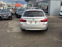 Gebraucht BMW 525 Comfort Edition 218 PS (160 kW) 2015 Silber Kombi